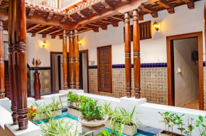 Aw Hotel Puertas de la Bahia